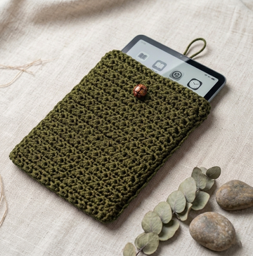 Olive Crochet Tables Case